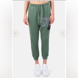 FREECITY SUPERFLUFF LUX POCKET SWEATPANT, XS